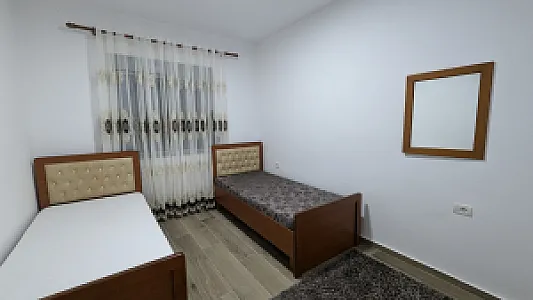 Jepet Me Qera Apartament 2+1 – 40,000 Lek – Durrës – Si i ri — Durrës - Foto 5
