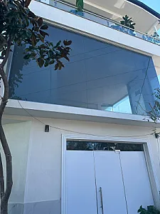 Dyqan me qira 45 m² afer – 20,000 Lek – Tiranë – I mirë — Tiranë - Foto 1