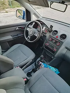 Volkswagen Caddy 2016, 1.6 Naftë 105 – 7,600€ – Tiranë — Tiranë - Foto 4