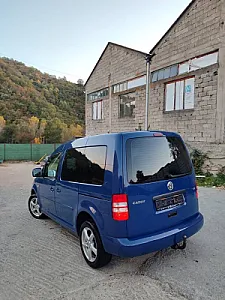 Volkswagen Caddy 2016, 1.6 Naftë 105 – 7,600€ – Tiranë — Tiranë - Foto 5