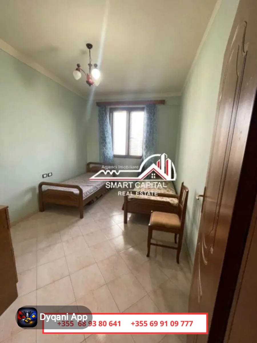 Jepet Me Qira Apartament 2+1 – 40,000 Lek – I mirë — Vlorë - Foto 5