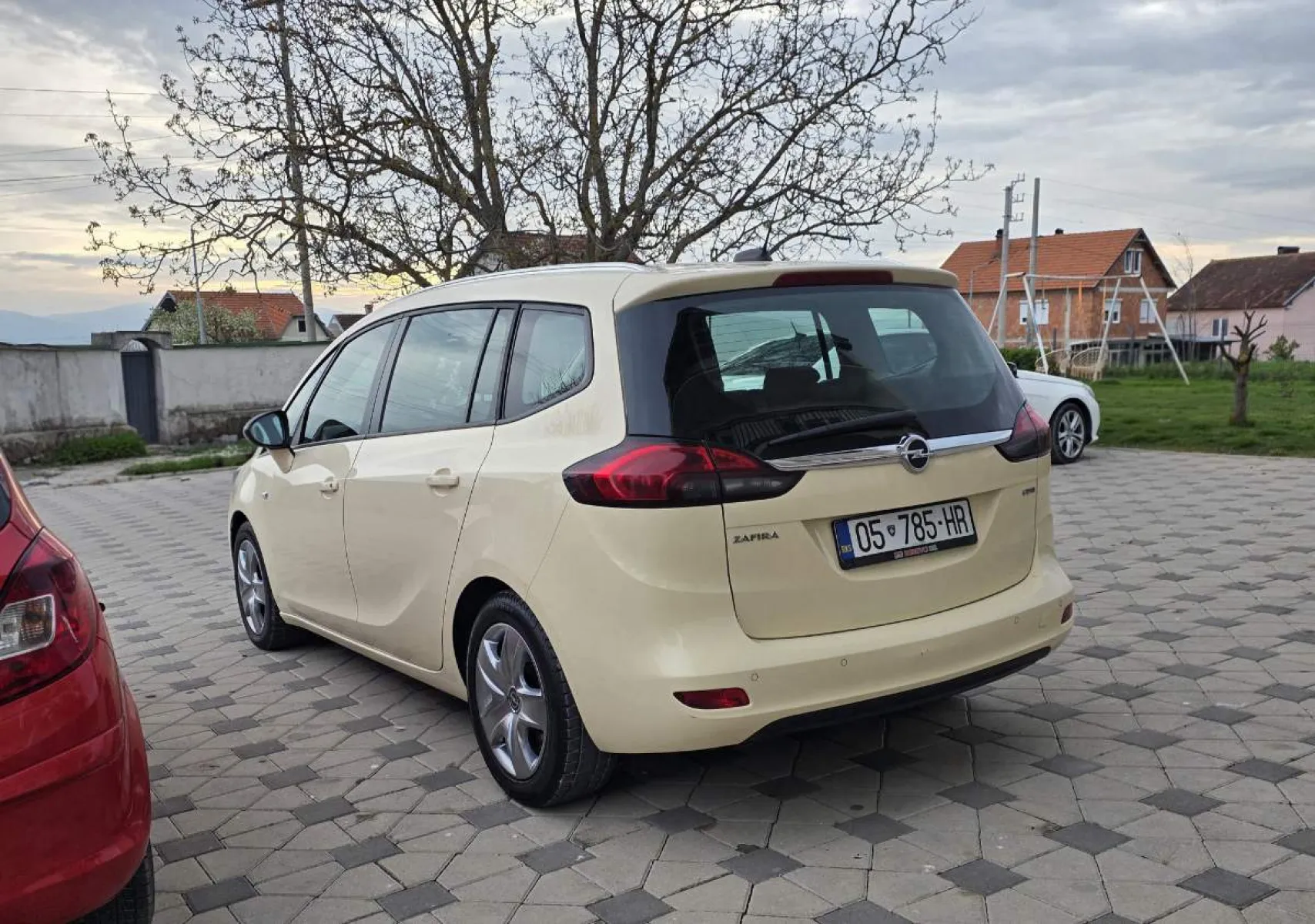 Shitet – Opel Zafira Tourer 2.0 CDTI 125 kW (170 PS) Automatik 2019⁷ - Foto 4