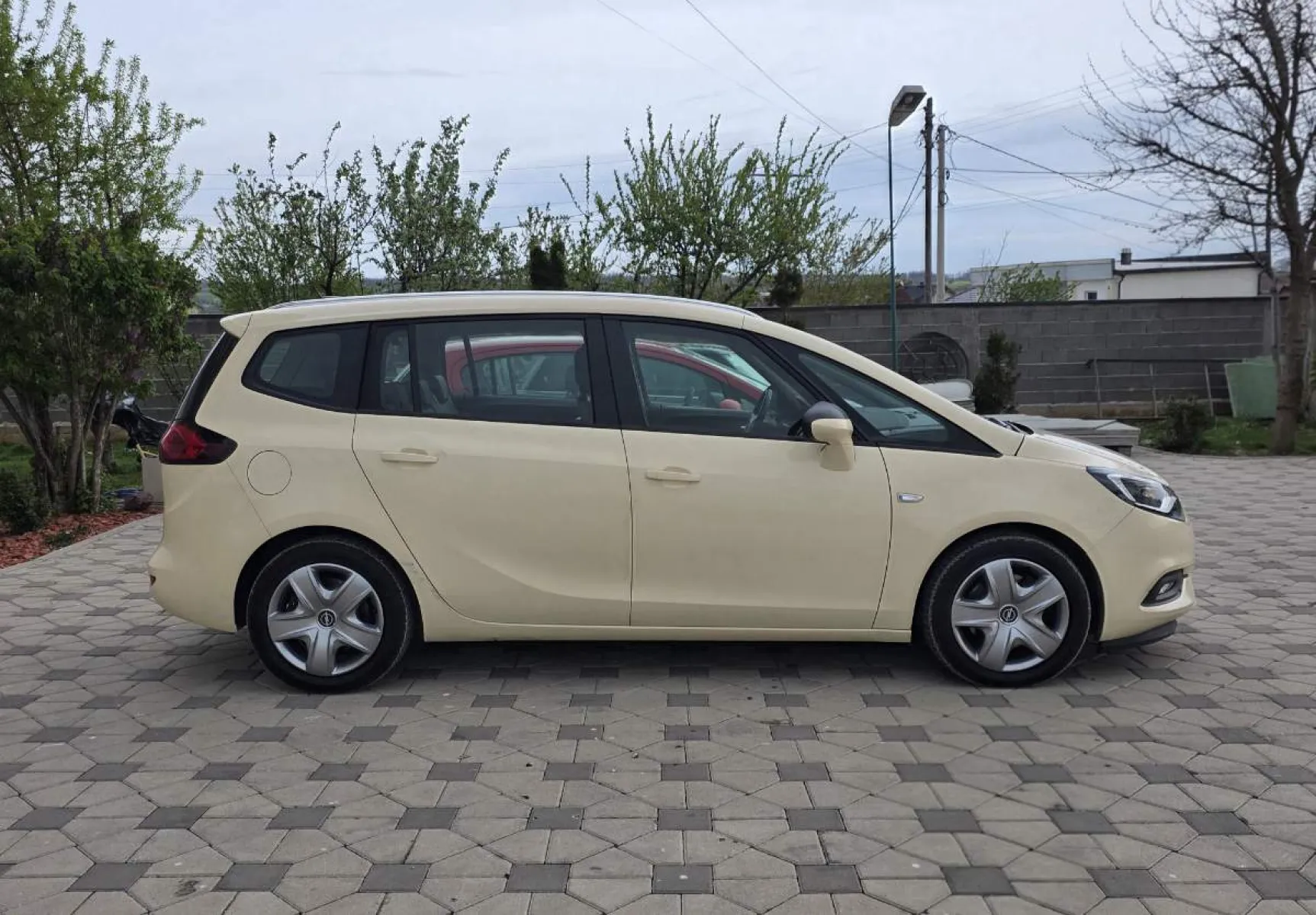 Shitet – Opel Zafira Tourer 2.0 CDTI 125 kW (170 PS) Automatik 2019⁷ - Foto 7