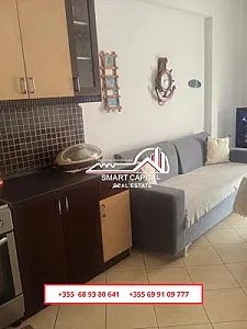 Jepet Me Qira Afatgjatë – 35,000 Lek – Vlorë – Si i ri — Vlorë - Foto 3