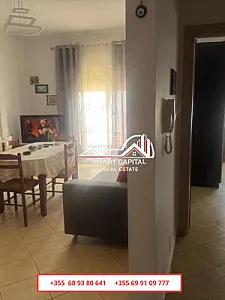 Jepet Me Qira Afatgjatë – 35,000 Lek – Vlorë – Si i ri — Vlorë - Foto 4