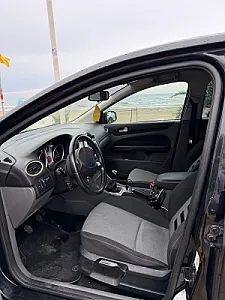 Ford Focus 2009, 1.6 nafte – 350,000 Lek – Durrës – I mirë — Durrës - Foto 6