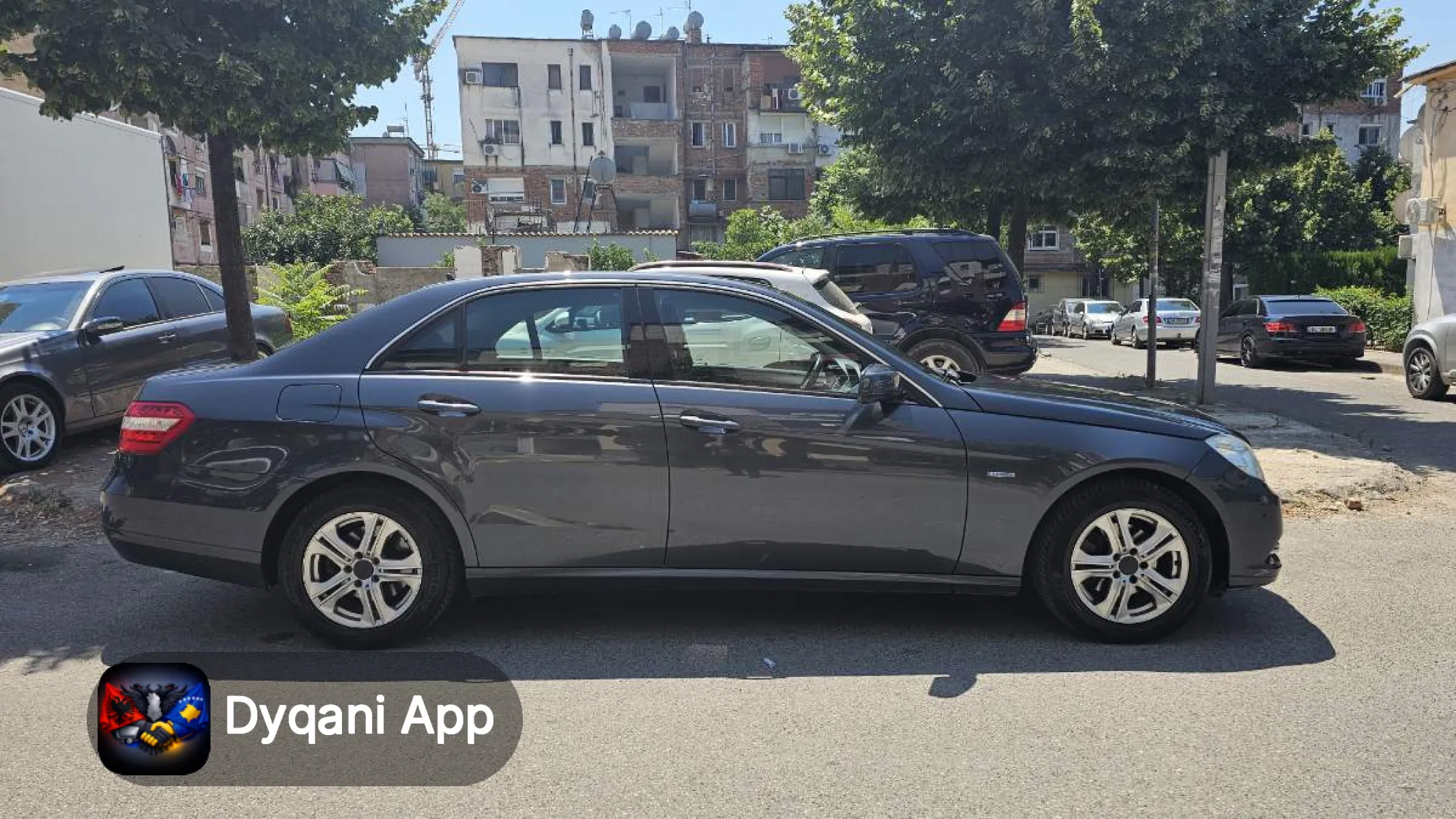 Shitet Mercedes Benz E Class – 550,000 Lek – Tiranë — Tiranë - Foto 4