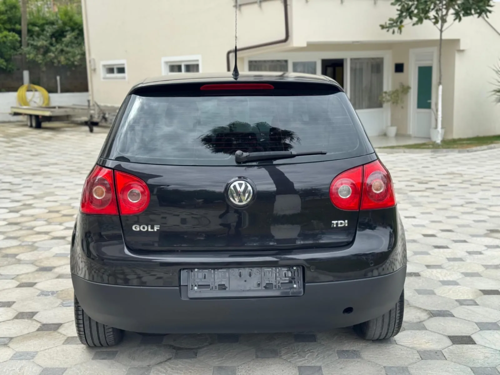 Shitet Volkswagen golf 5 1.9 Nafte - Foto 6