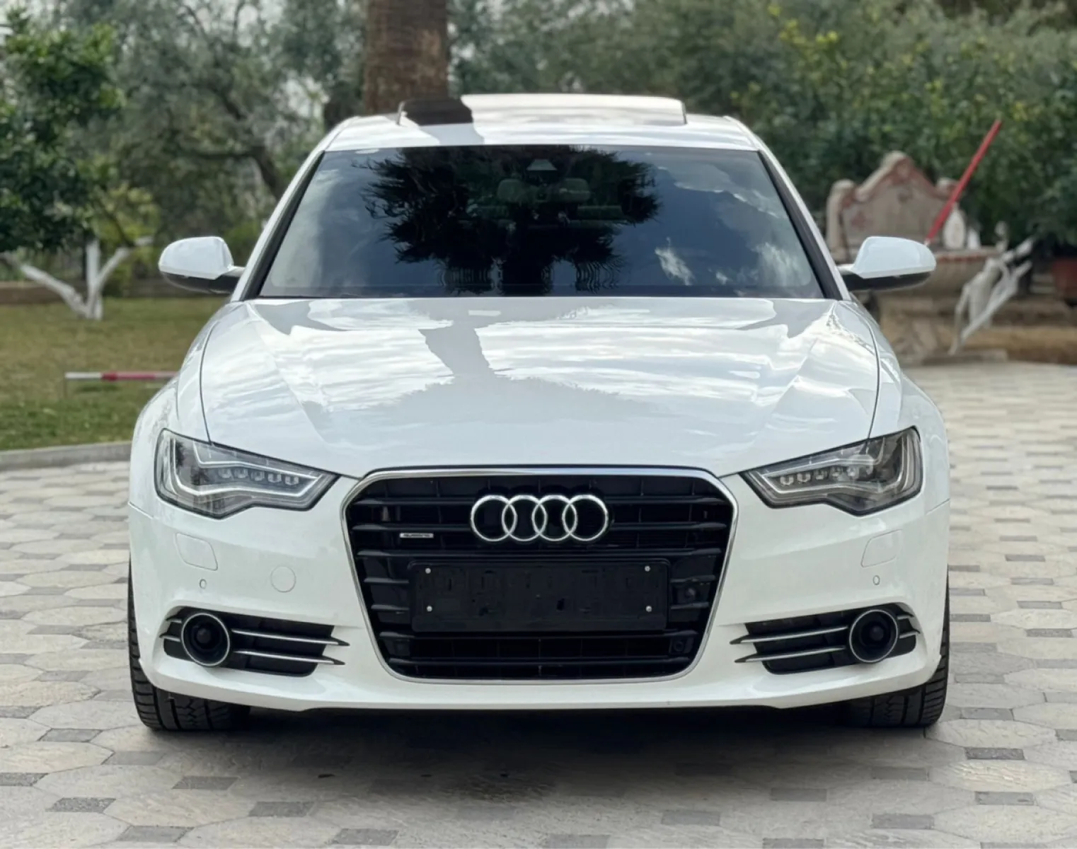 Shitet Audi A6 viti 2014 — në Tiranë · Si i ri - Foto 1