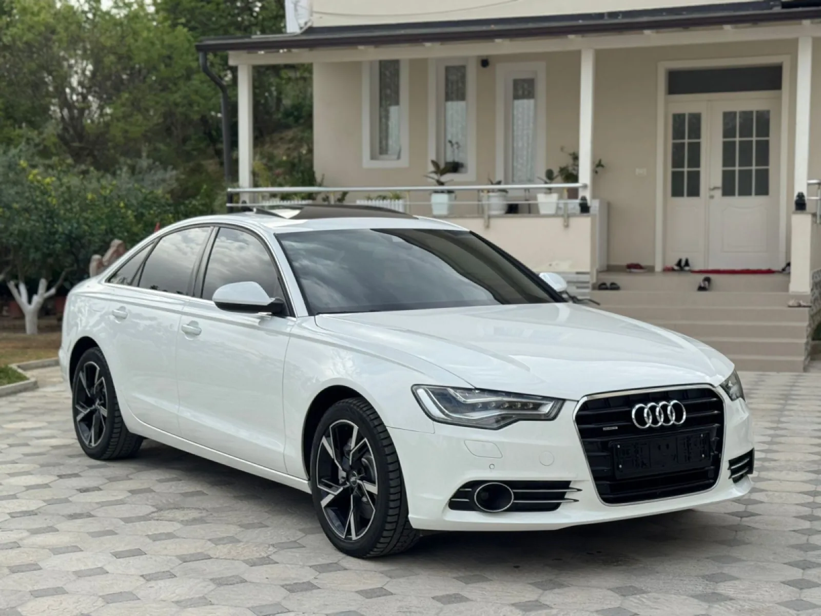 Shitet Audi A6 viti 2014 — në Tiranë · Si i ri - Foto 3