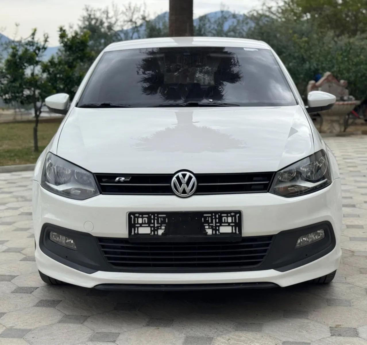 Shitet Volkswagen polo R line viti 2013 - Foto 2