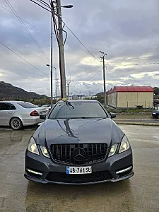 Mercedez Benz E class 2012 - Foto 1