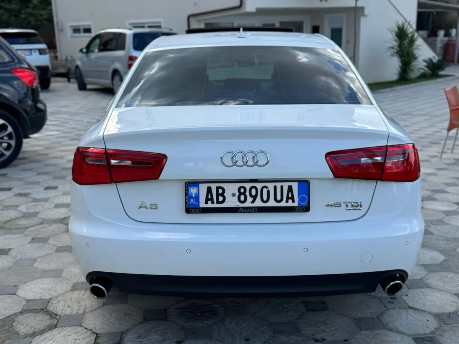 Shitet Audi A6 3.0 nafte, viti 2012 - Foto 5