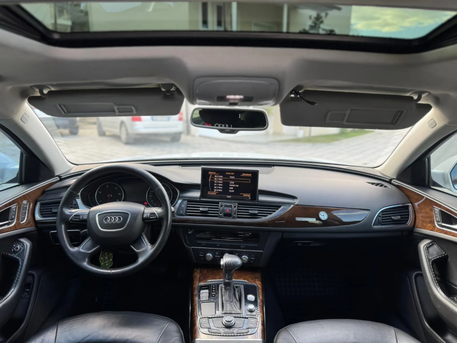 Shitet Audi A6 3.0 nafte, viti 2012 - Foto 10