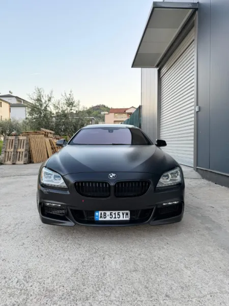 Shitet BMW 640i viti 2013 3.0 benzine