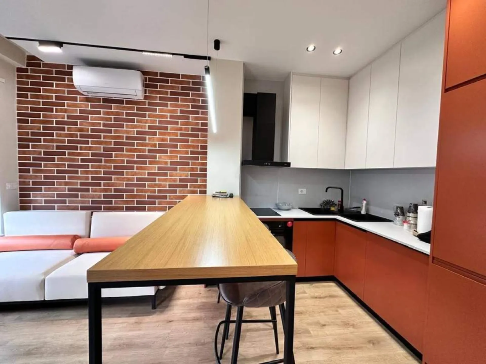 Apartament 1+1 me QIRA Bulevard i ri - Foto 4