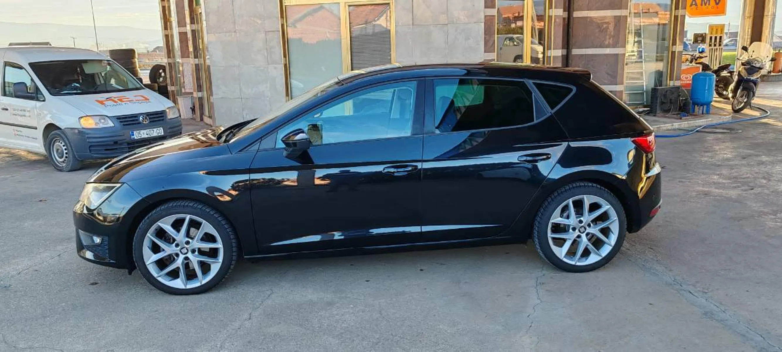 seat Leon Fr 2.0 automatik top Gjendje 150 ps me dogan te paguar - Foto 3