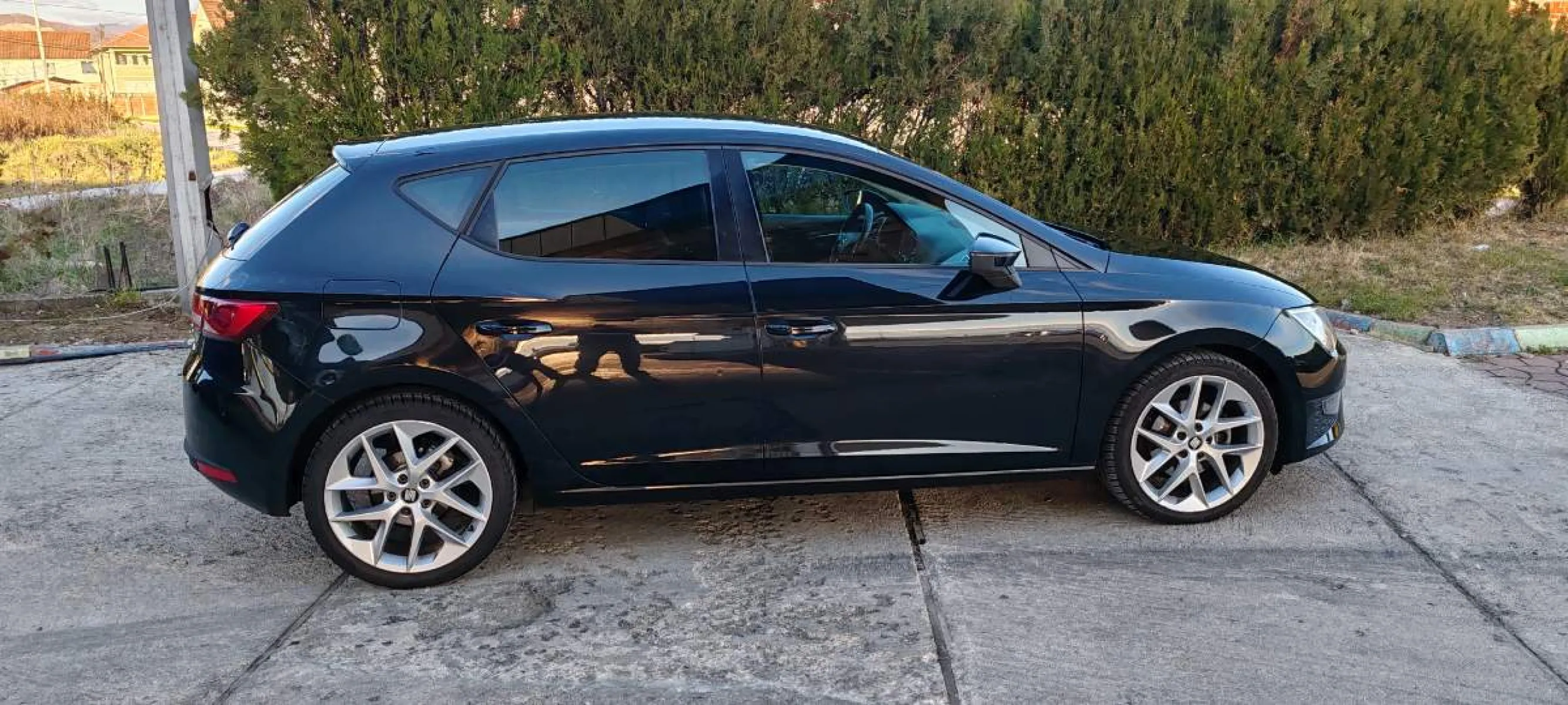 seat Leon Fr 2.0 automatik top Gjendje 150 ps me dogan te paguar - Foto 4