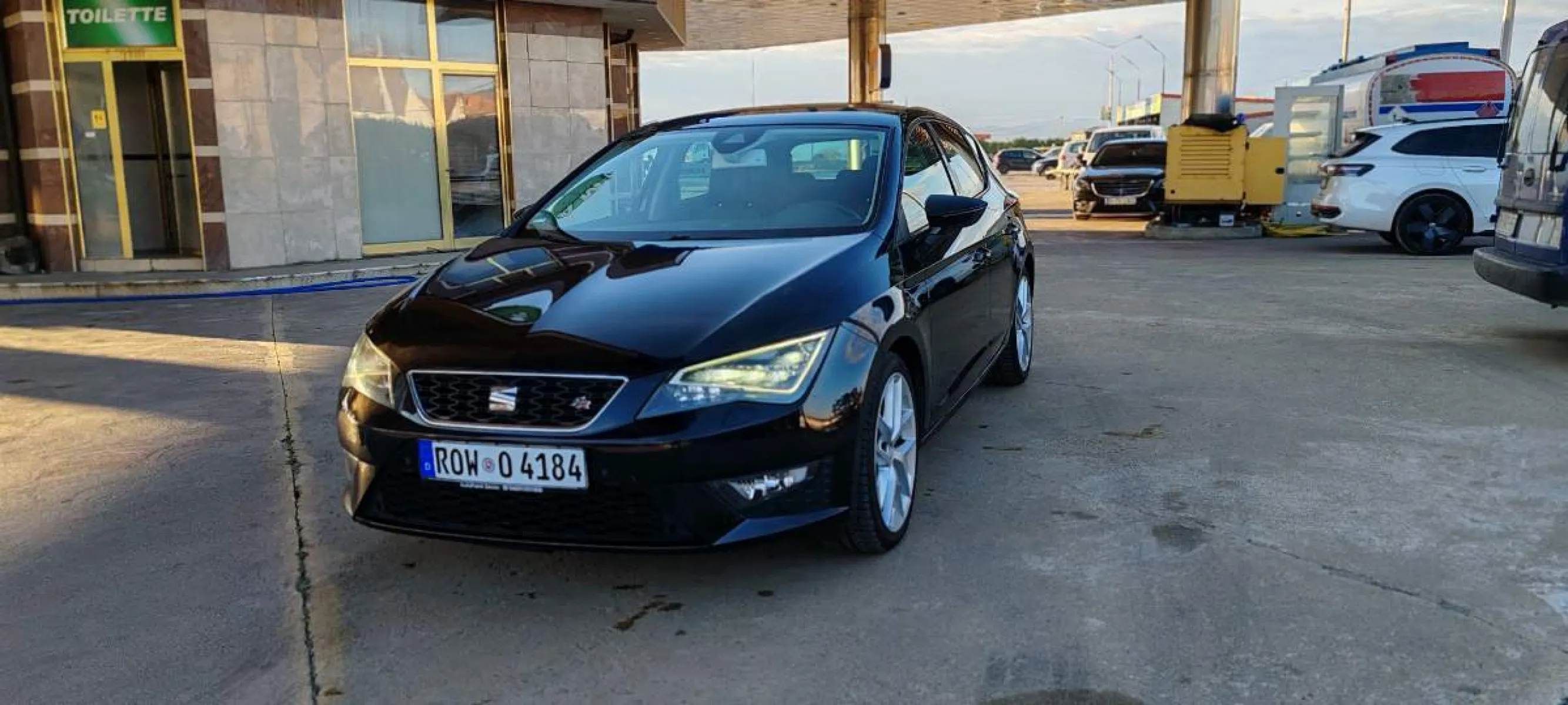 seat Leon Fr 2.0 automatik top Gjendje 150 ps me dogan te paguar - Foto 7