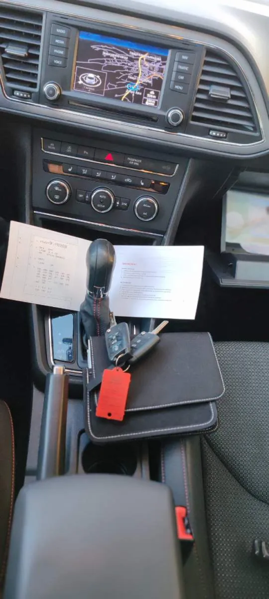 seat Leon Fr 2.0 automatik top Gjendje 150 ps me dogan te paguar - Foto 10