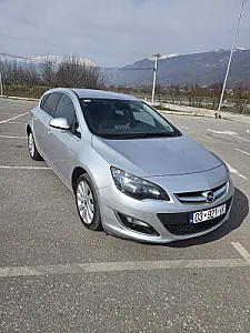Opel Astra 2014 — në shitje · në Istog · Gjendje e shkëlqyer - Foto 1