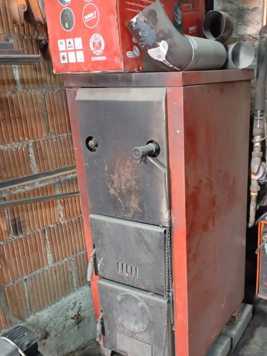 shitet kaldaja 25 kw — Pajisje shtëpie · në Prishtinë - Foto 1