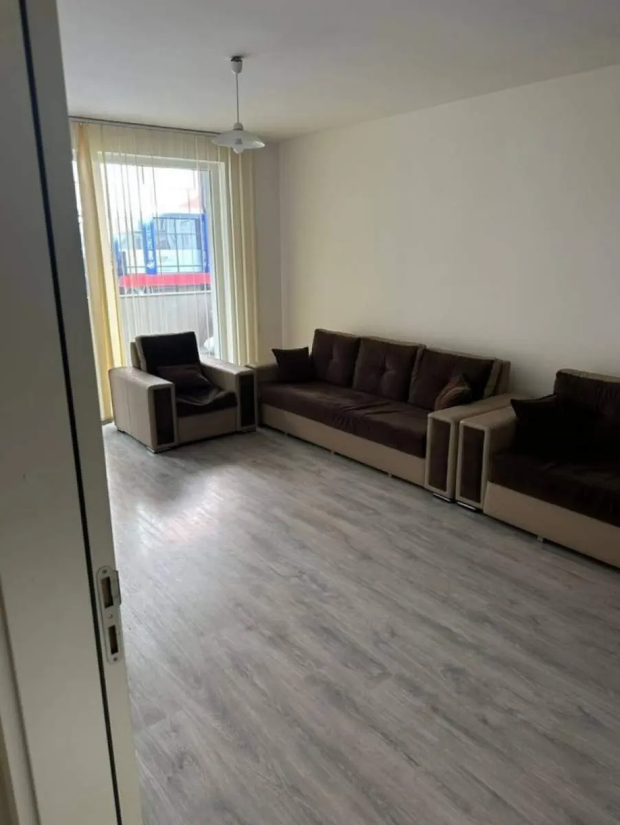 Shitet banesa 92m2 në Fushë Kosovë - Foto 6