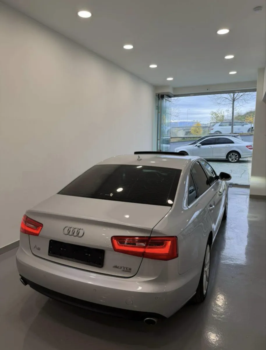 Shitet Audi A6 nafte 3.0 viti 2014 - Foto 4