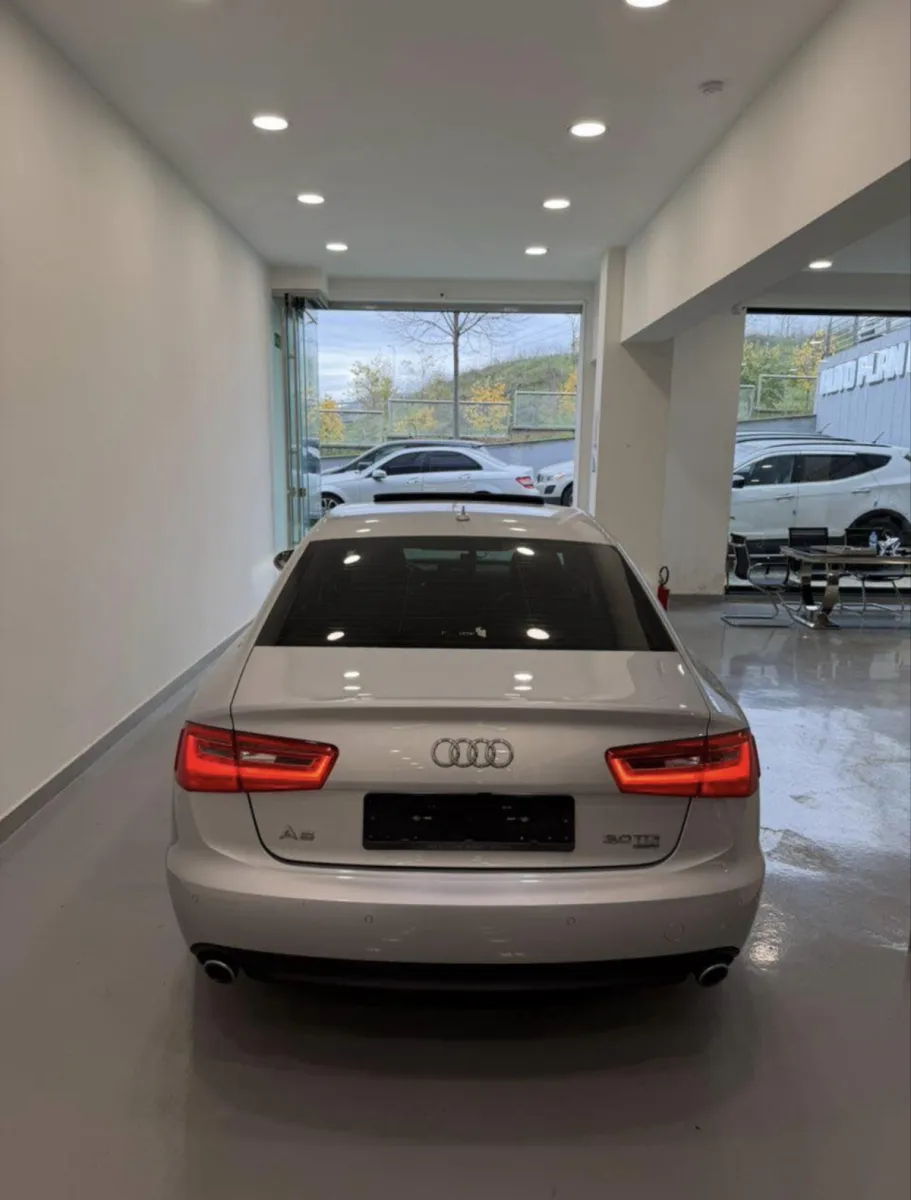 Shitet Audi A6 nafte 3.0 viti 2014 - Foto 5