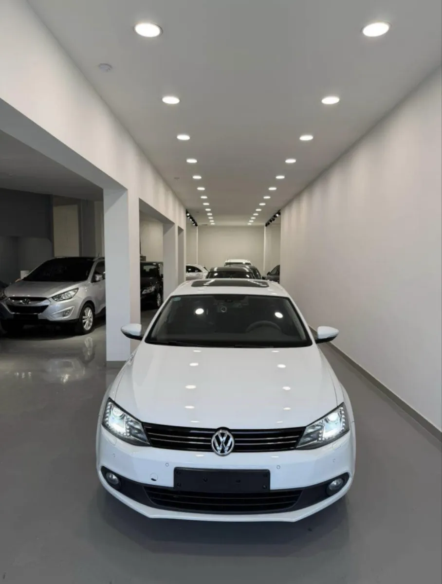 Shitet Volkswagen Jetta • Nafte 2,0 - Foto 3