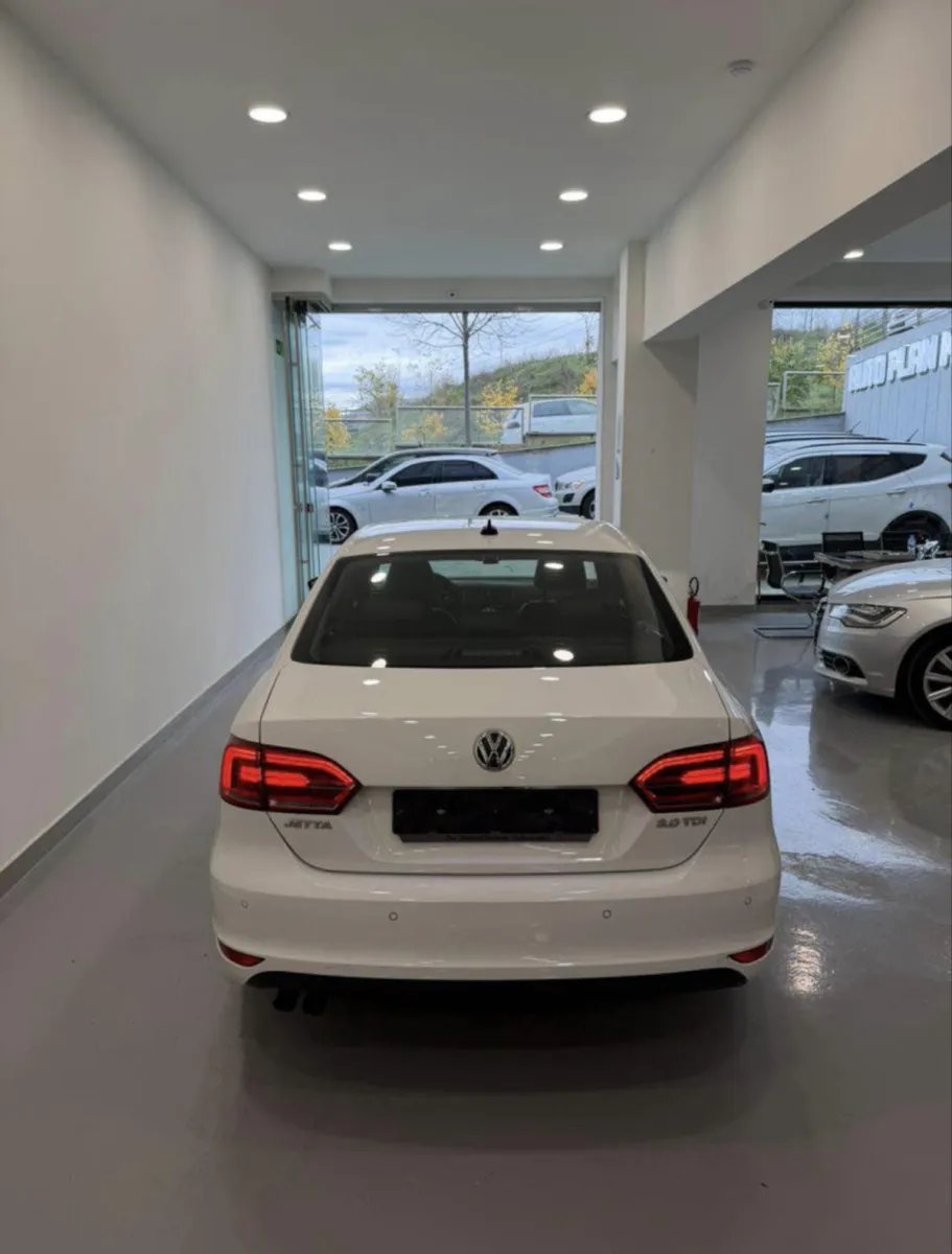 Shitet Volkswagen Jetta • Nafte 2,0 - Foto 5