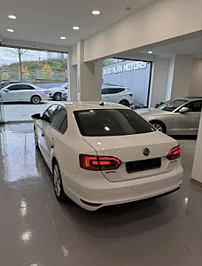 Shitet Volkswagen Jetta • Nafte 2,0 - Foto 8