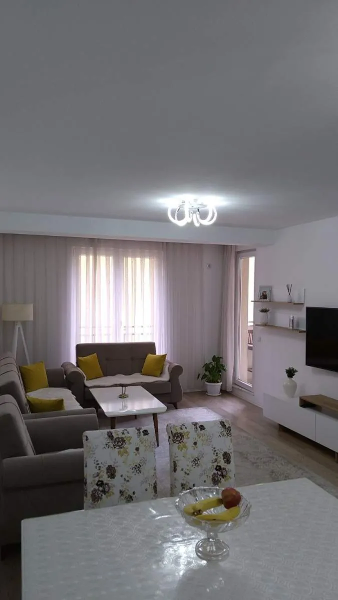 Shitet banesa 3+1 në Fushë Kosovë - Foto 9