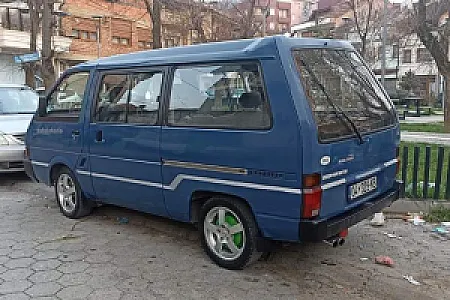 Nissan Vanette 2.0D - Restaurim i madh - vetëm 185mi km. - Pranoj … - Foto 2
