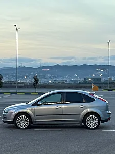 Ford focus — me qira · në Durrës · Gjendje e shkëlqyer - Foto 2