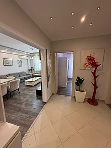 Shitet apartament 2+1+2 tek Kopshti Zoologjik - Foto 5