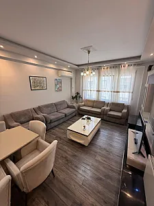 Shitet apartament 2+1+2 tek Kopshti Zoologjik - Foto 7