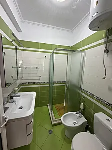 Shitet apartament 2+1+2 tek Kopshti Zoologjik - Foto 9