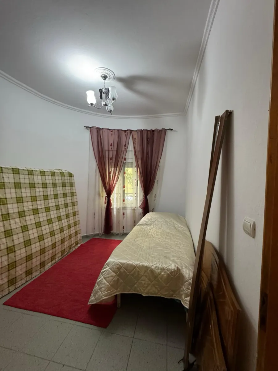 Shitet apartament 3+1 ne Selite - Foto 3
