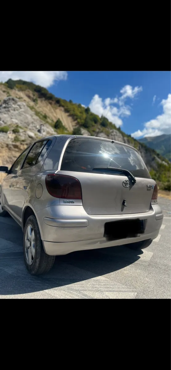Shitet toyota Yaris cmimi i diskutueshem - Foto 1