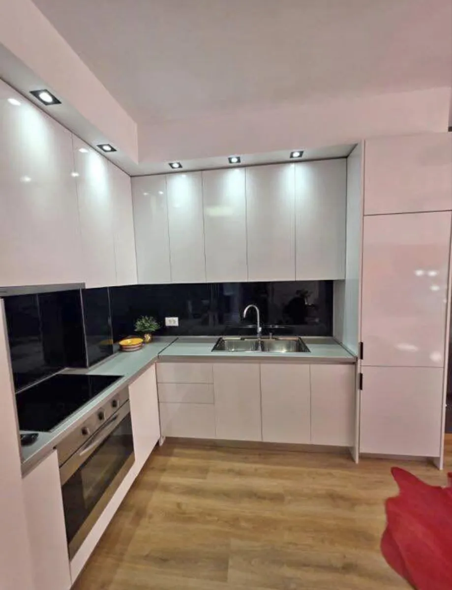 Shitet Apartament 1+1  63m2 te mozaiku - Foto 2