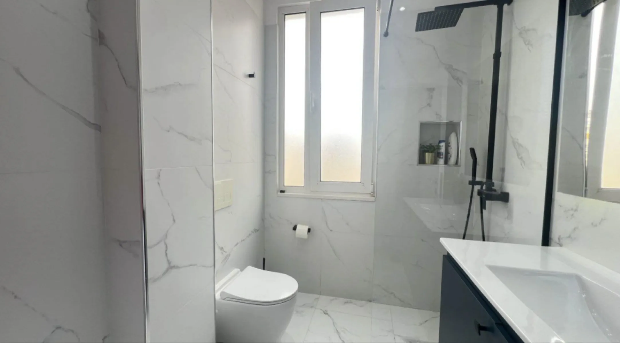Shitet Apartament 1+1  63m2 te mozaiku - Foto 9