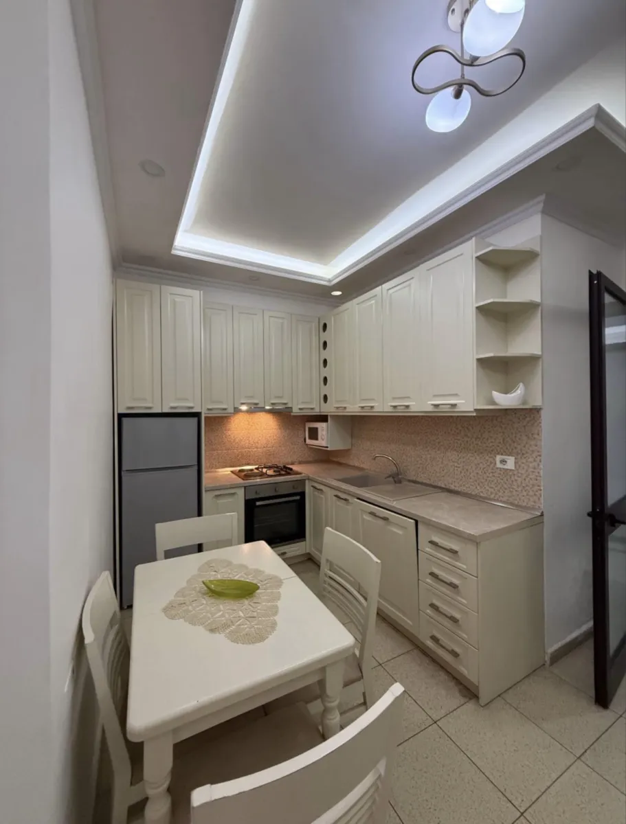 Jepet me qira apartament 2+1 – Qendër Durres - Foto 2