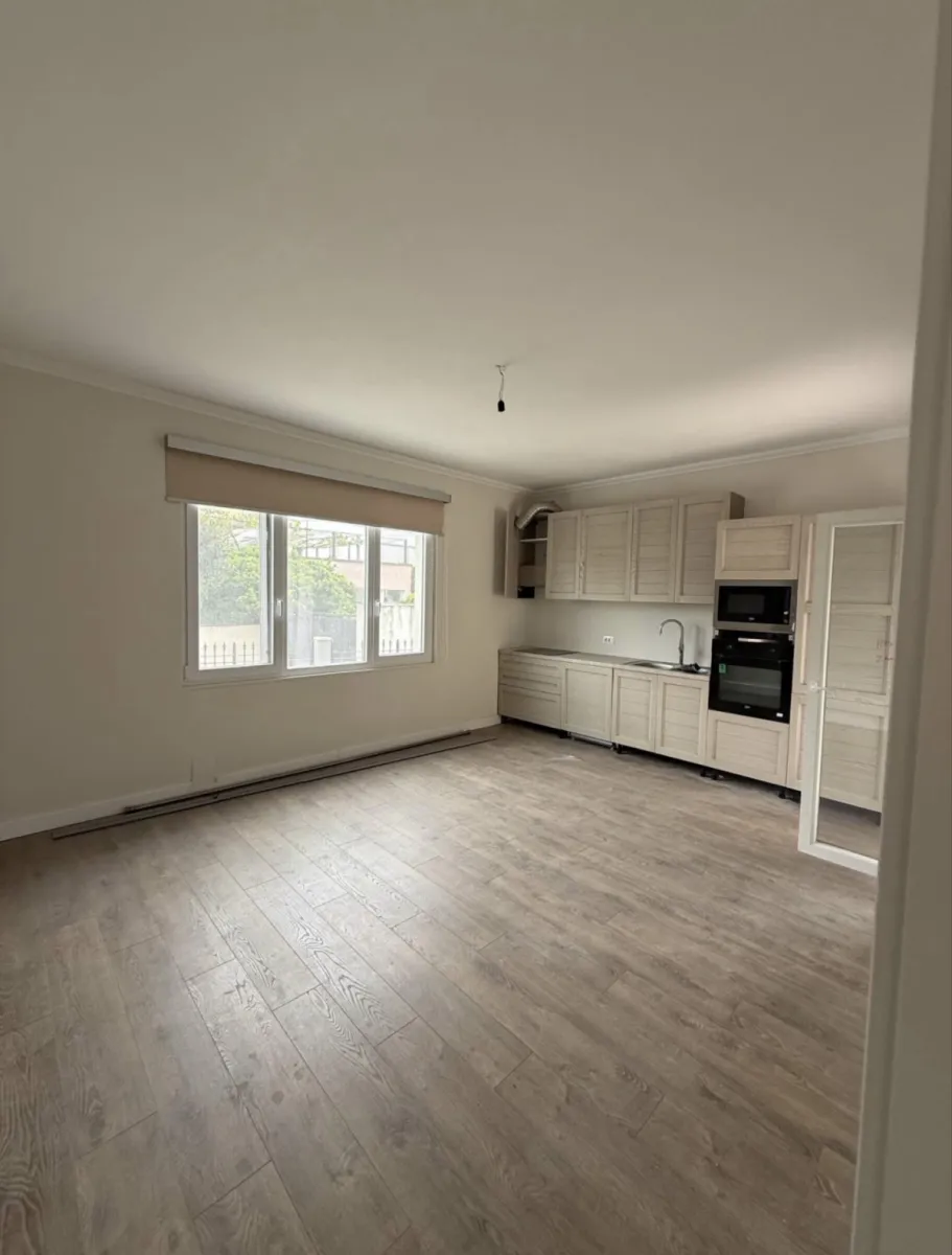 Shitet apartament 2+1 prane spitalit, durres - Foto 1