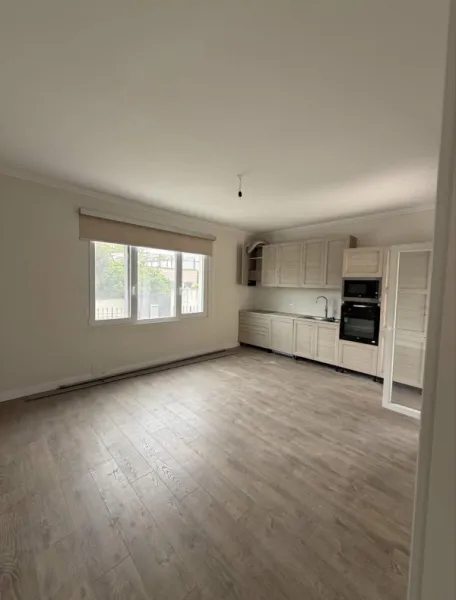 Shitet apartament 2+1 prane spitalit, durres