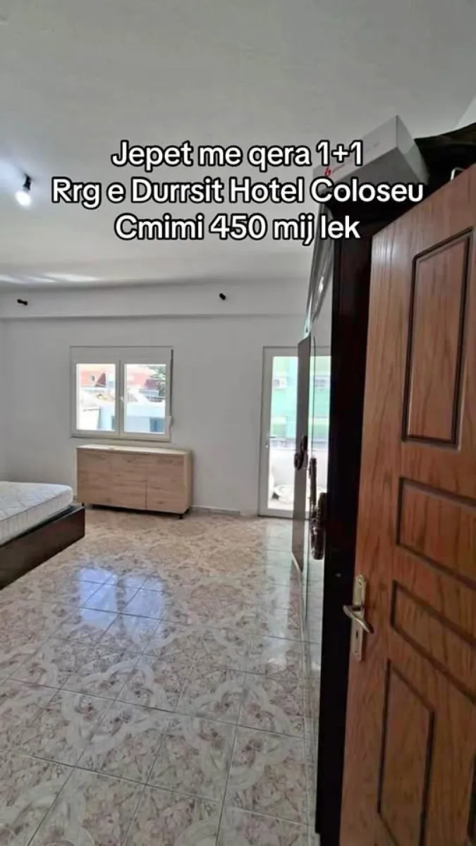 Jepet me qera 1+1 450 mij lek rrg durrsit/ hotel coloseu - Foto 1