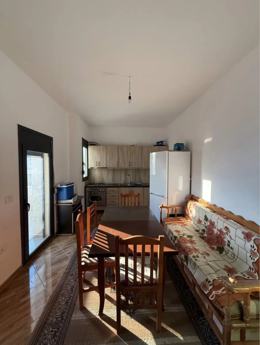 Jepet me qira apartament 1+1 ne Spitalle! - Foto 1