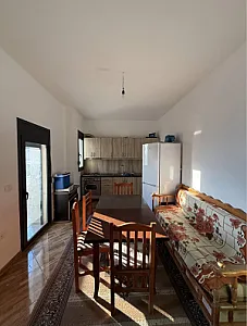 Jepet me qira apartament 1+1 ne Spitalle! - Foto 1