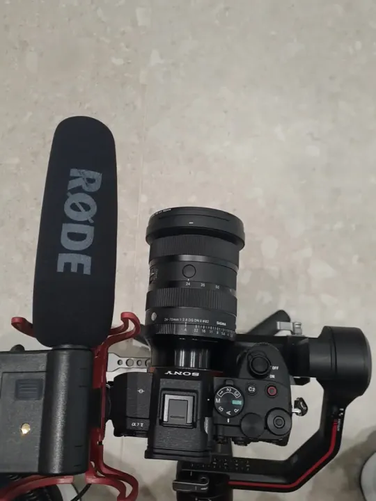 Objektiv canon 70-200mm f/2.8 is usm ne gjendje te mire — video