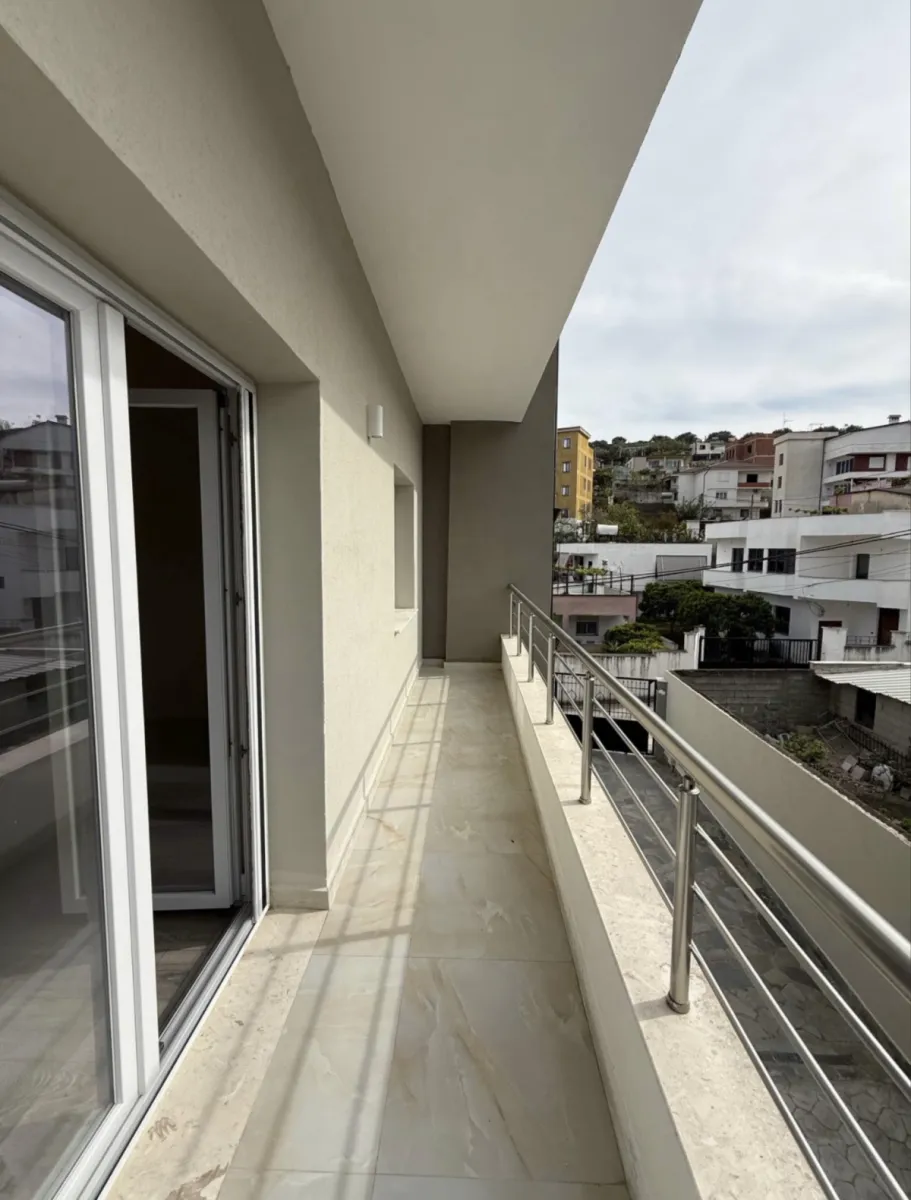 Shitet apartament 2+1 ne durres! - Foto 9